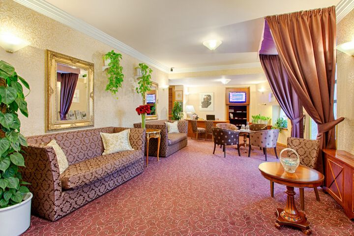 Hotel Lobby
