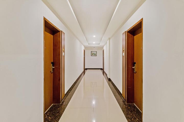 Hotel Interior 10 of 16