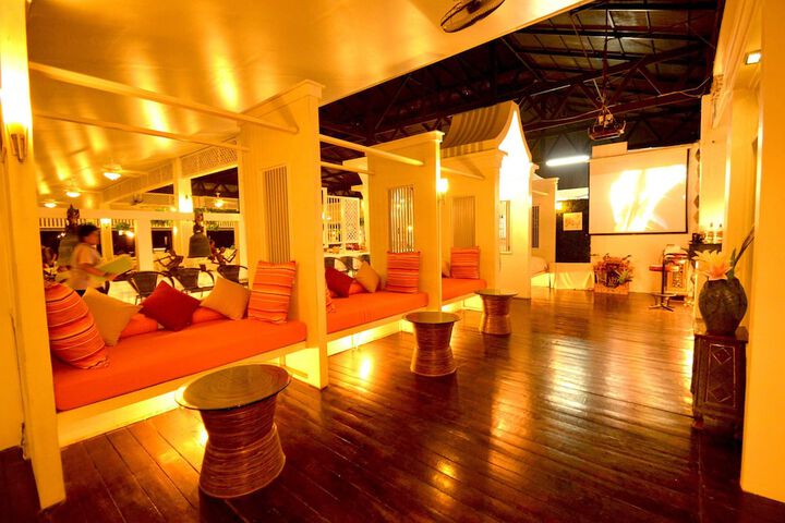Hotel Interior 4 of 165