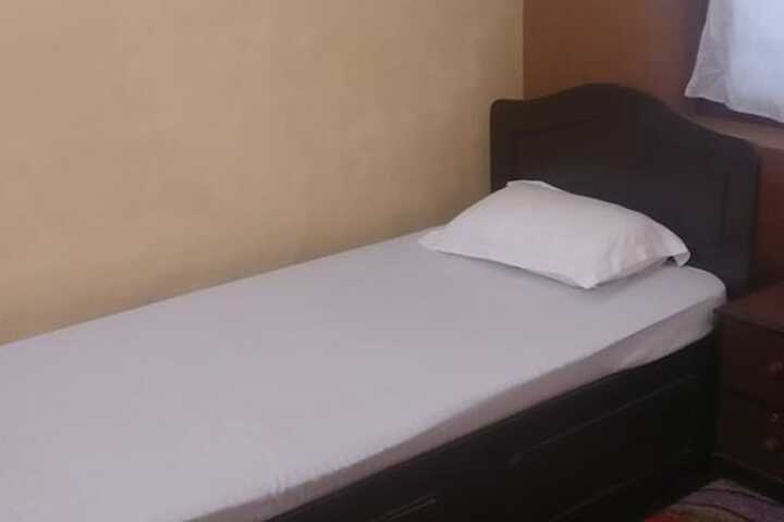Room 15 of 15