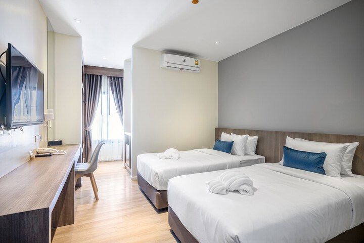 Room 19 of 54