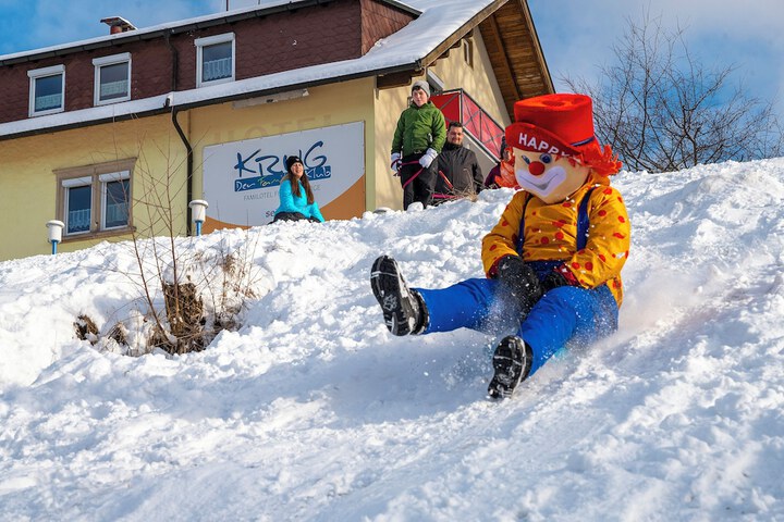Snow and ski sports