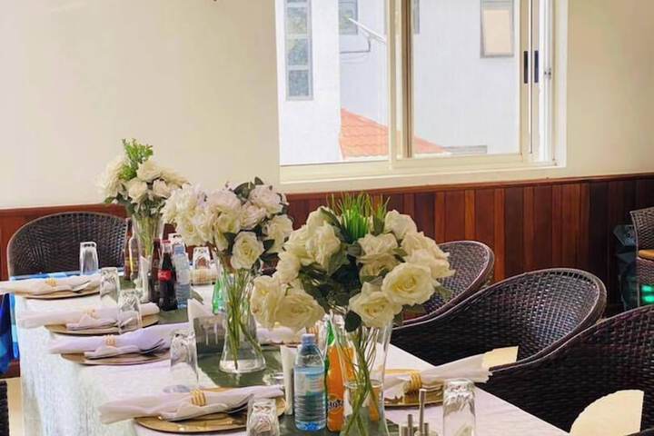 Dining 44 of 63