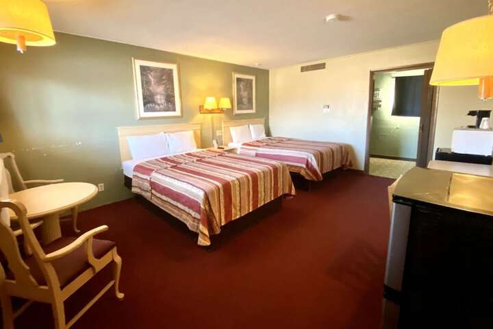 Room 9 of 23