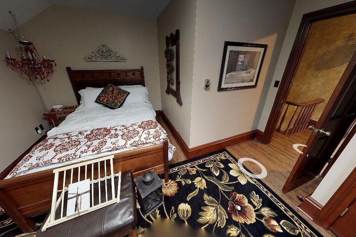 Room 19 of 49