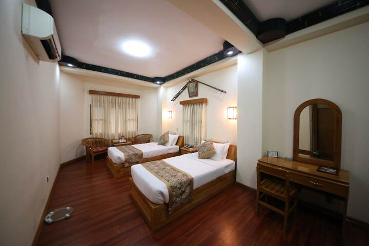 Room 10 of 41