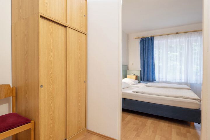 Room 17 of 48
