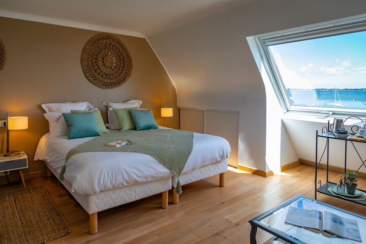 Room 20 of 42