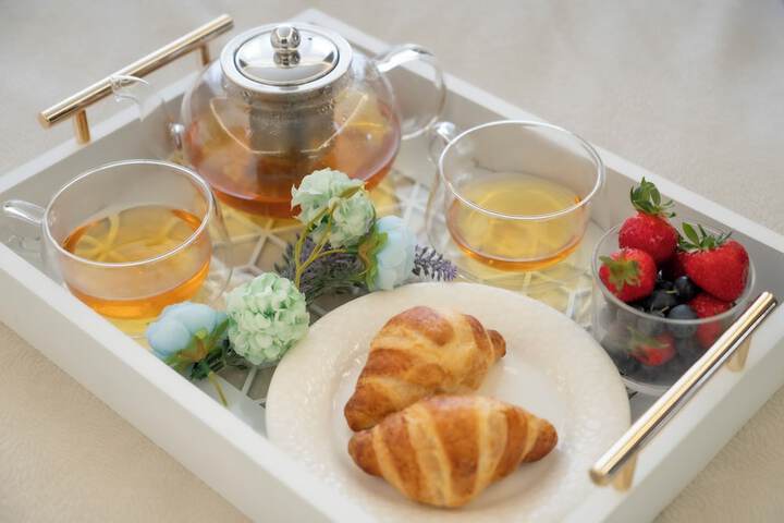 Breakfast/Coffee Service 15 of 24