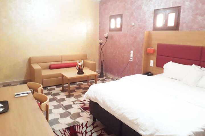 Room 12 of 23