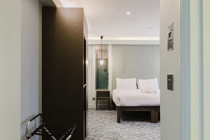 Room 128 of 263
