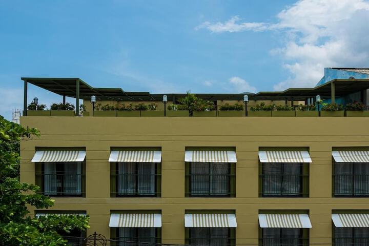 Hotel 71 of 72