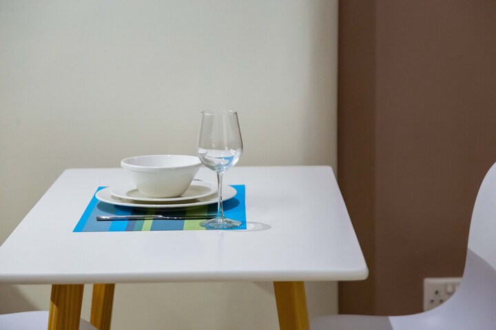 Dining 72 of 78