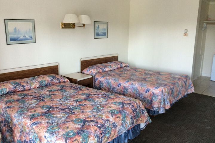Embassy Motel