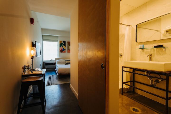 Room 9 of 52