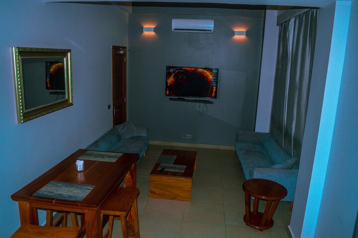 Business Center 25 of 26