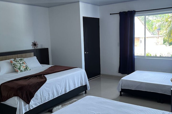 Room 6 of 19