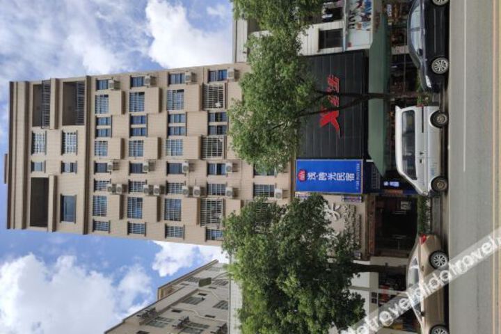 Xbed Internet Hotel Apartment