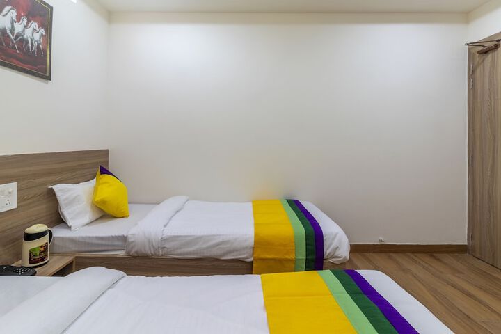 Room 16 of 23