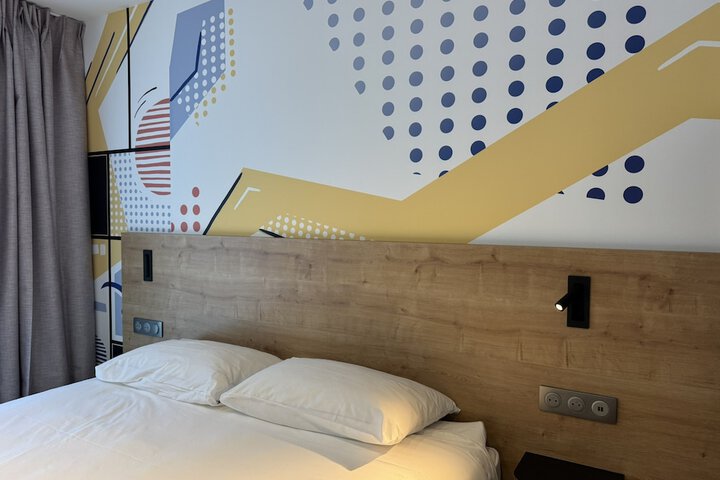 Room 18 of 69