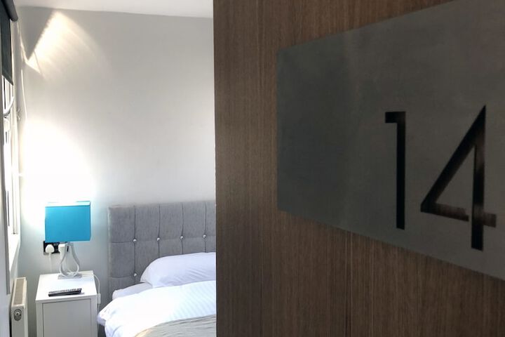 Room 29 of 62
