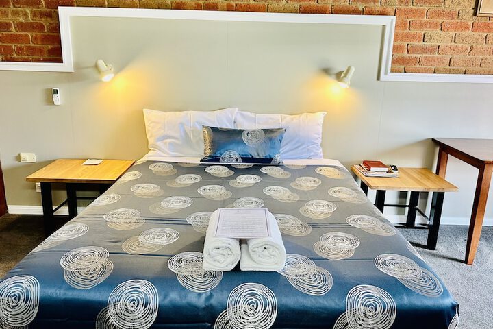 Room 5 of 21