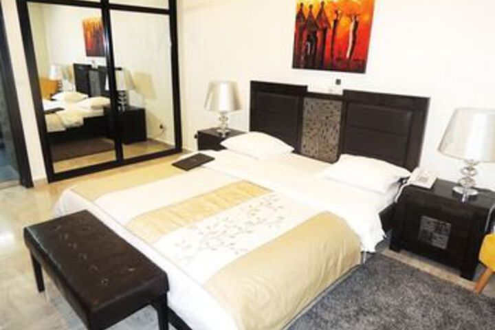 Room 48 of 95