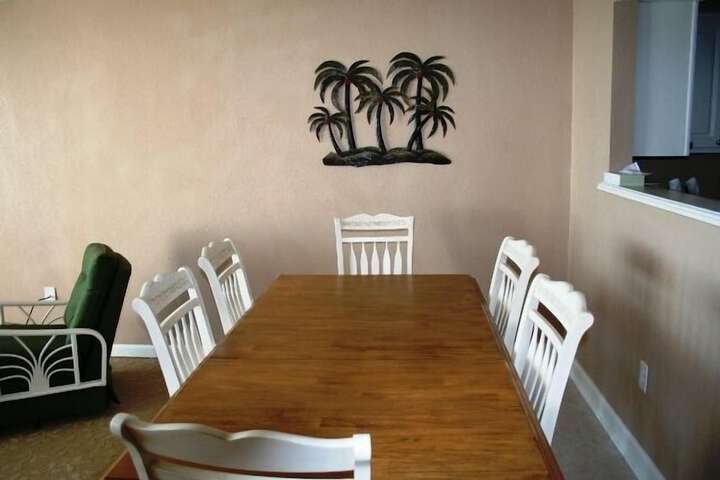 Room 5 of 13