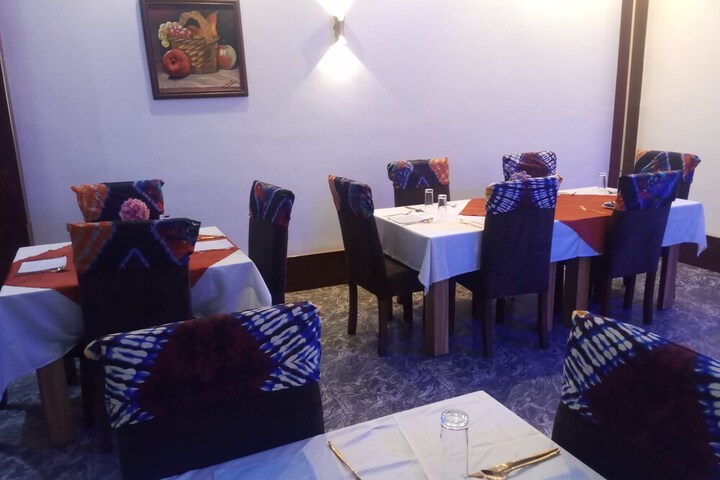 Dining 86 of 104
