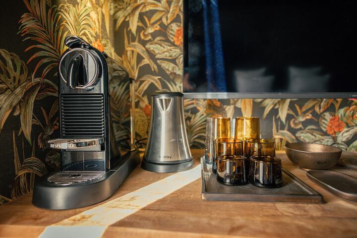 Breakfast/Coffee Service 71 of 152
