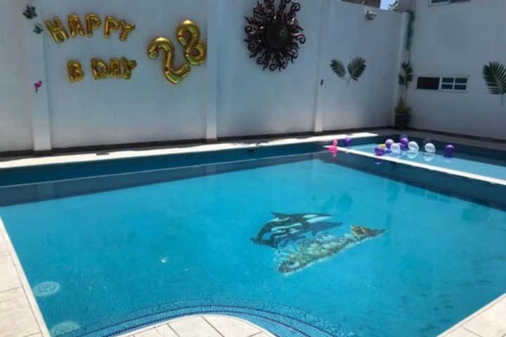 Pool 17 of 30