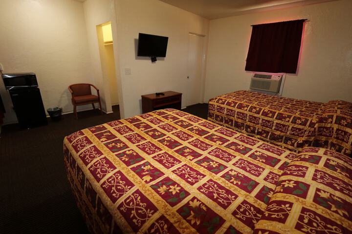 Room 18 of 38