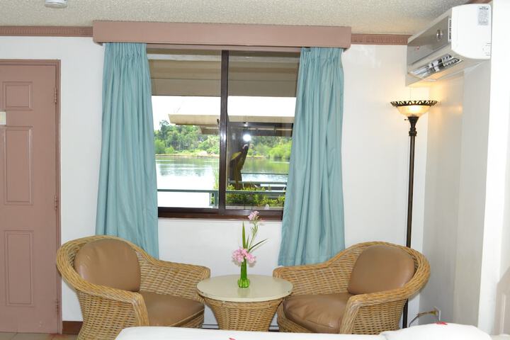 Room 15 of 31