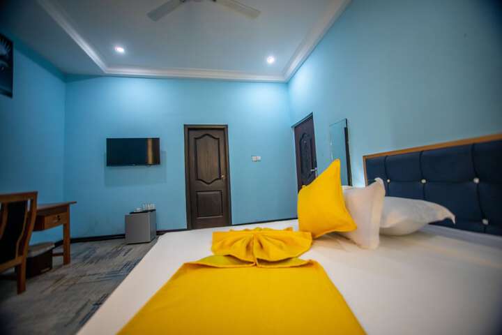 Room 3 of 11