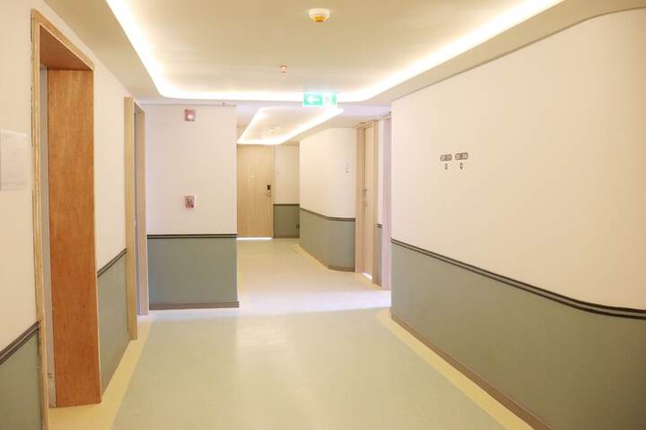 Ballroom/Hall 146 of 155