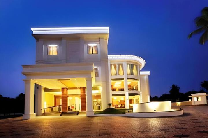Hotel Wyte Portico