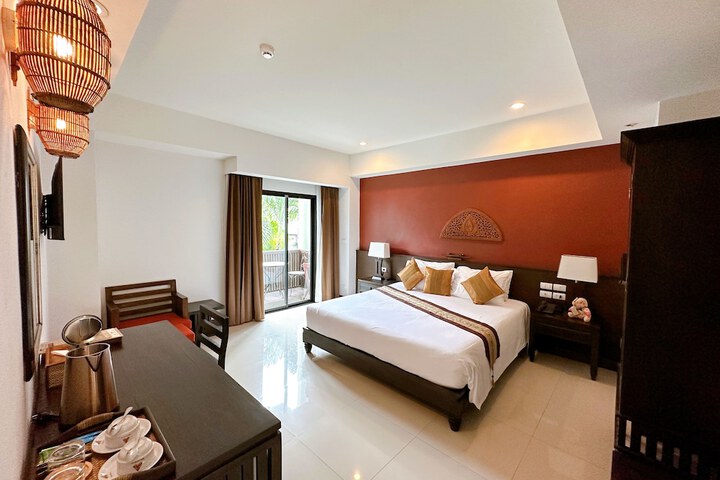 Room 18 of 65