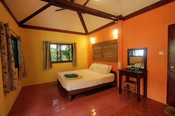 Room 2 of 22