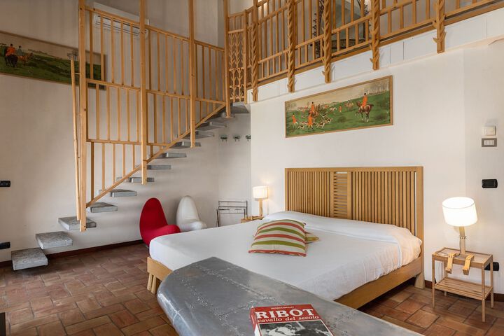 Room 10 of 40