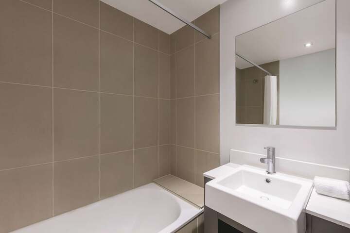 Room 61 of 72
