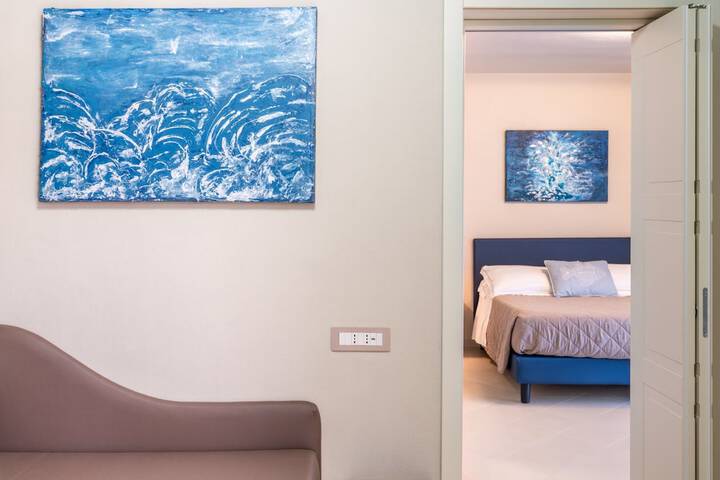 Room 46 of 89