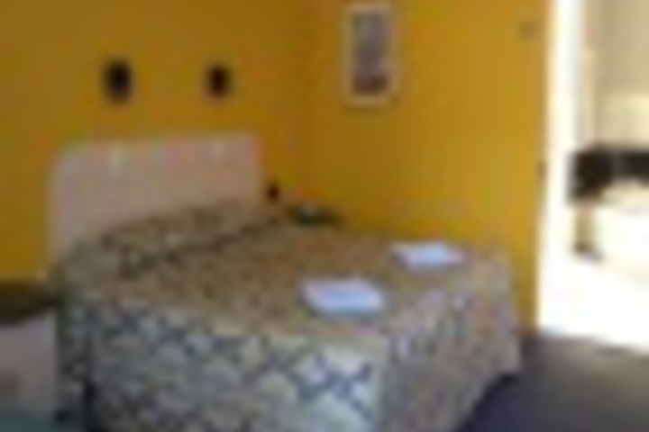 Room 39 of 144