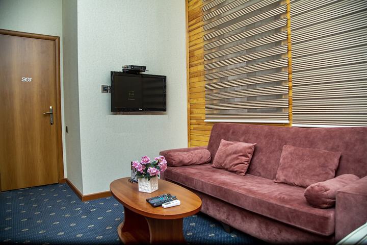 Room 15 of 34