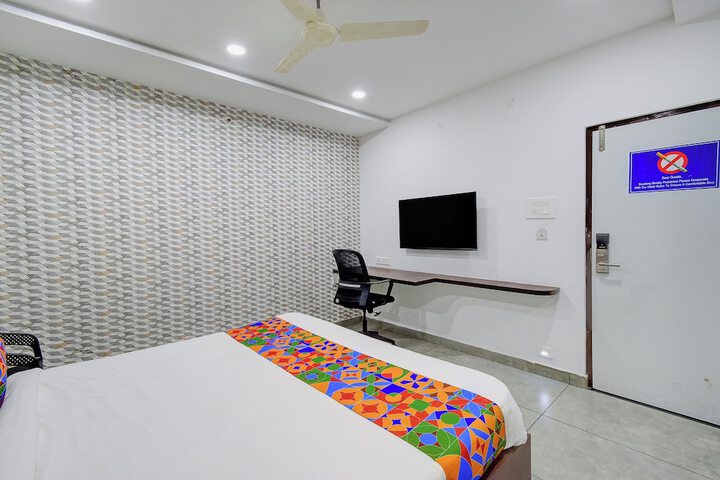 Room 7 of 39