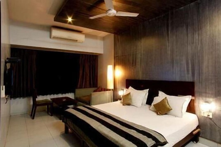 Room 20 of 27