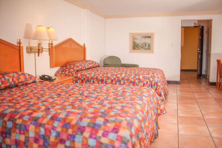 Room 13 of 29