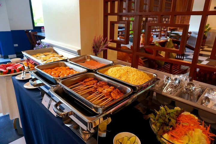 Dining 112 of 164