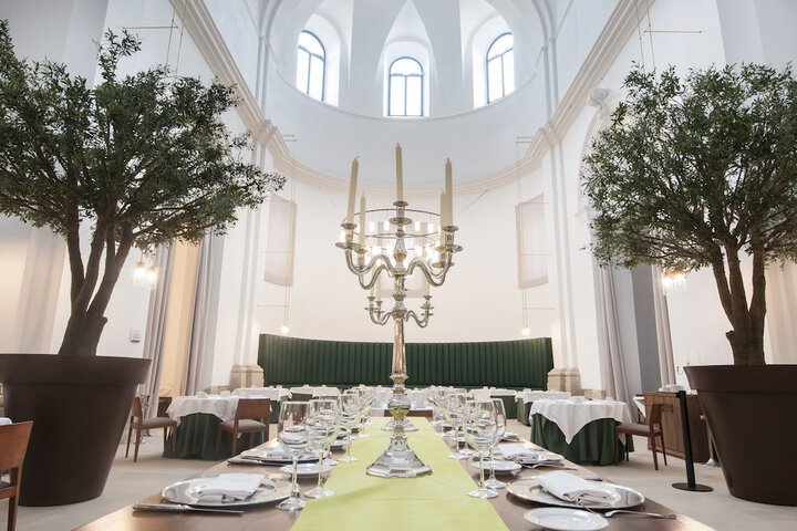 Dining Photos