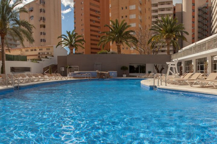 Pool Hotel