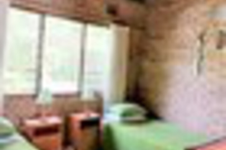 Room 41 of 267